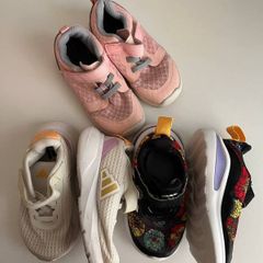 Kids shoes UK 6