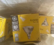 Lightbulbs - Flood Par38 80w