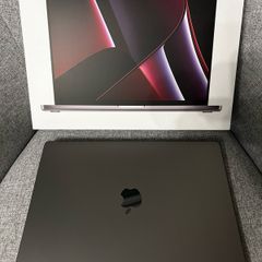 M2 MacBook Pro 16" Pro