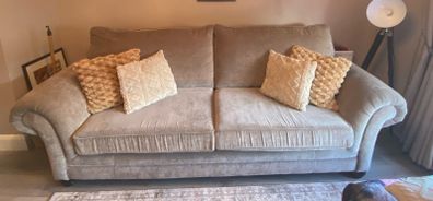 4 seater