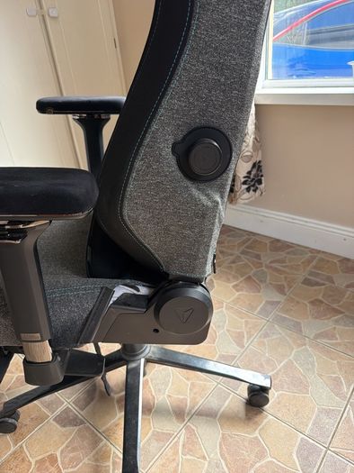 Gamer office chair secret lab edition