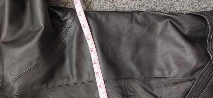 Authentic Vintage Sardar Soft Leather Jacket Rare Embossed Detail  Size 16 (Fits M-L Oversized)