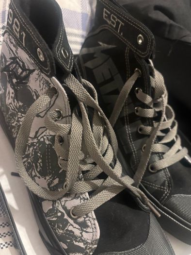 Ladies Metallica sneakers never worn