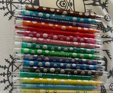 Twist crayons