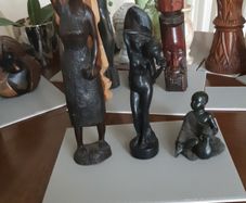 Ex film props, figurines
