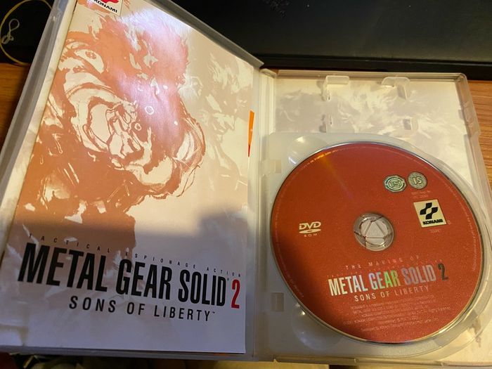 Metal Gear Solid Sons Of Liberty Playstation PS2 - English PAL