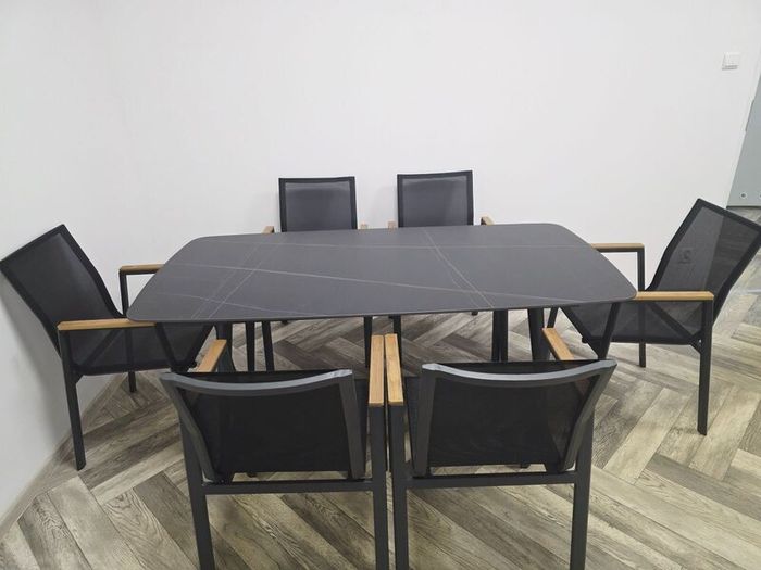 Siena Dining set- Laurent Black