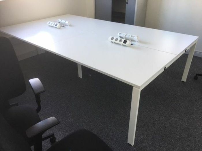 Office Desk (Bench Systems)