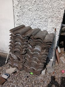 Roof tiles
