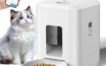 Automatic pet feeder