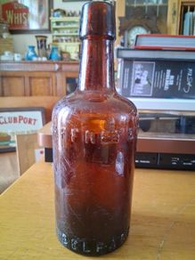 T.r.caffrey Belfast Swingtop Bottle