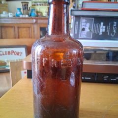 T.r.caffrey Belfast Swingtop Bottle