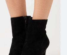 Steve Madden ankle boots