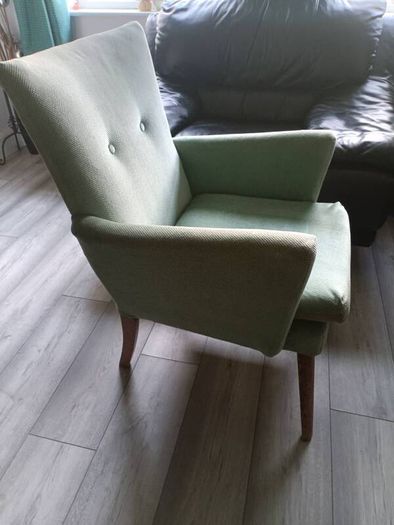 Beautiful Antique Chair (perfect for any room in the house)