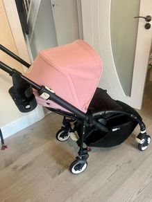 Bugaboo Bee with pink hood and footmuff