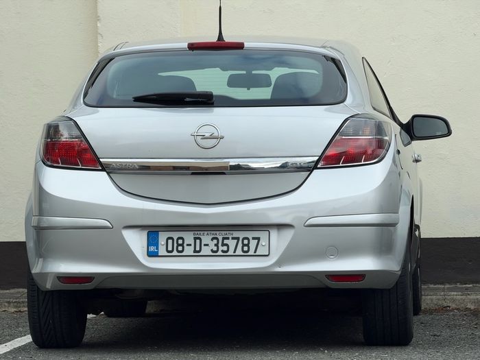 2008 Opel Astra
