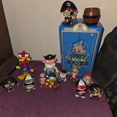 13 FGTeeV Figures