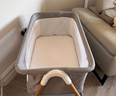 baby crib