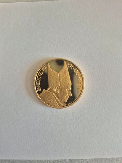 Vatican 2008 Gold Coin