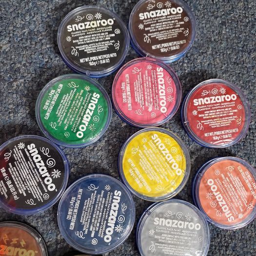 Snazaroo facepaints