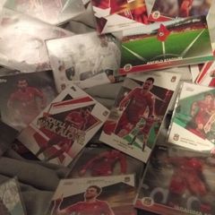 25 Liverpool soccer cards year 2022
