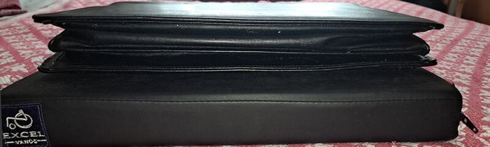 Expanding Leather Briefcase by TopTrend - New Old Stock