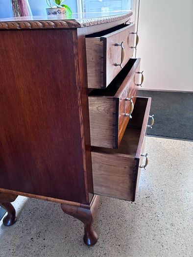 Early 20th Century Chest of Drawers