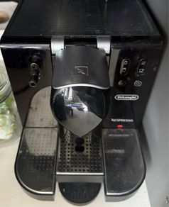 Nespresso De'Longhi Lattissima Coffee Machine