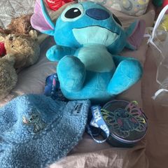 Stitich items