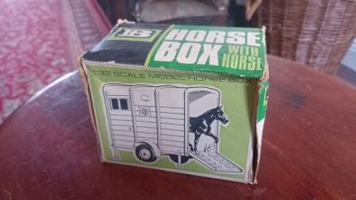 Britains Horse box 9547 mib