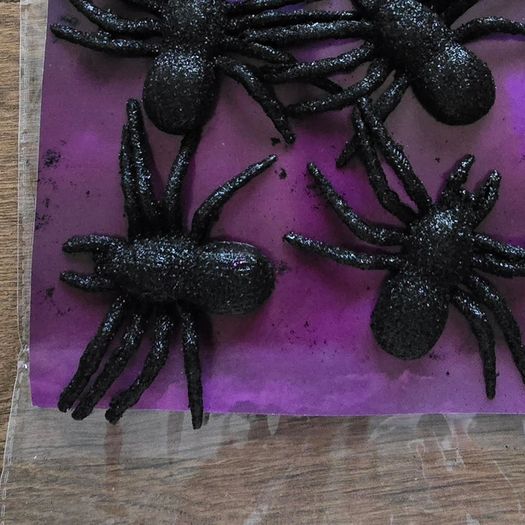Halloween stick on spiders