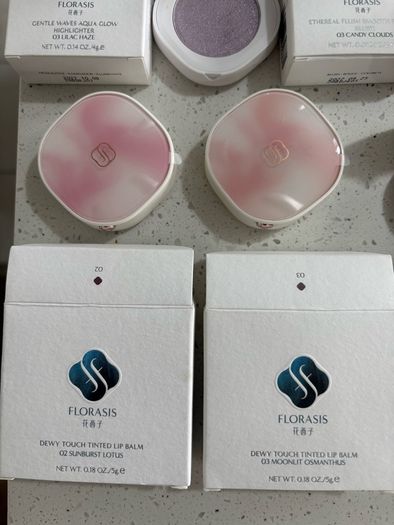 K beauty florasis blushers, highlighter dewy tinted lip balm