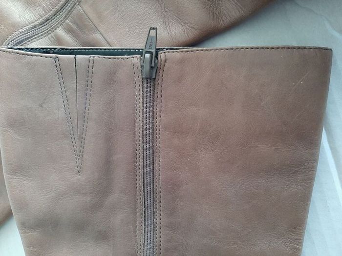 Genuine leather boots knee high lining leather also