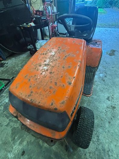 Kubota G1700 tractor only no deck