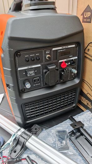 New 2.3KW Inverter Generator with wheels and Retractable handle