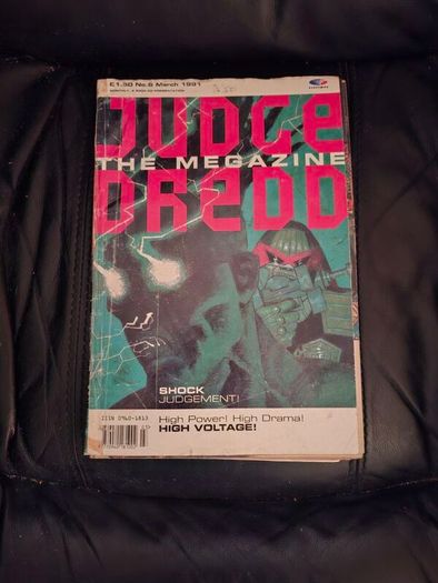 Judge Dredd Magazines 1990s, Bundle of 15