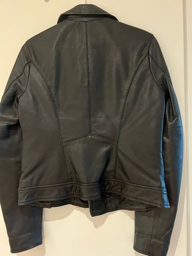 NEW River Island 100% Leather jacket UK 12 but is more like UK10