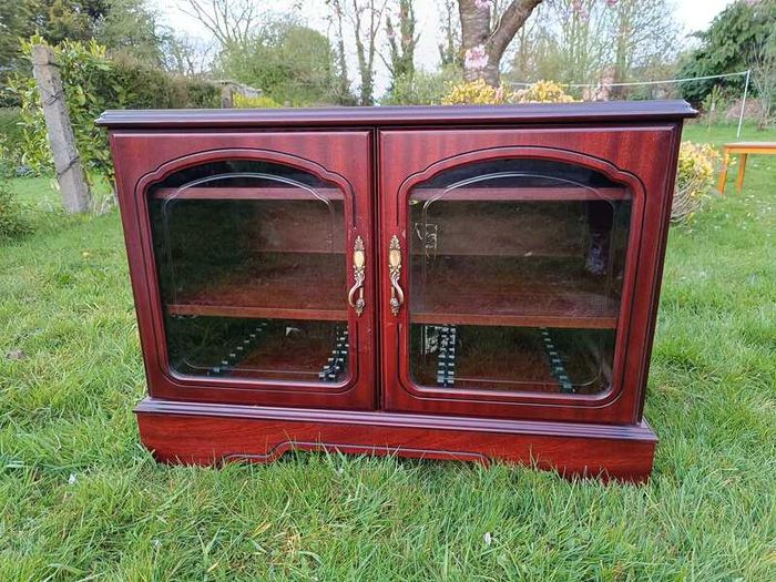 Vintage TV Stand