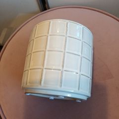 Cream ceramic plant pot