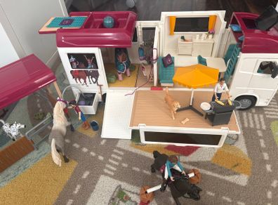 Schleich Horse Club Transporter Playset
