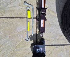 OEM Toyota bz4x lift jack