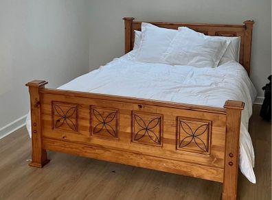 Stunning Solid 5Ft Wooden King Size Bed Frame - Can Deliver