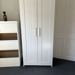 White cabinet