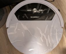 Robot vacuum cleaner
