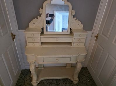 French Style Dressing Table