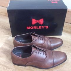 Mens brown leather shoes (Size 9)