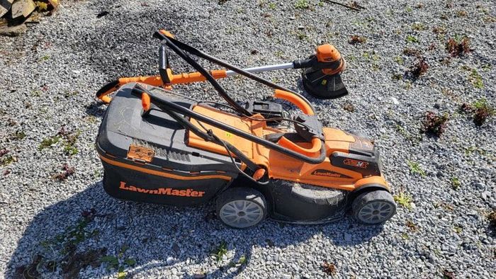 Electric lawn mower & strimmer
