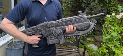 Gears of War Lancer Life-Size Display Replica (3D Printed & Professionally Finished)