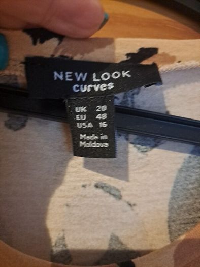 New Look Curves top size UK20 EU48 Perfect condition Postage included