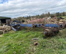 Chassis and axle trailer
